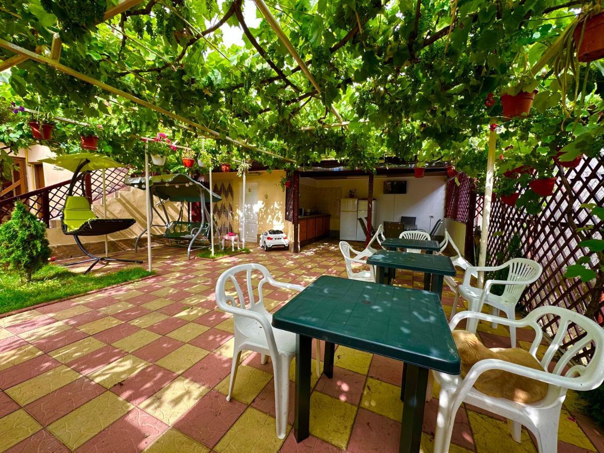 Апартаменты Casa Duminica Доуэ-Май Экстерьер фото